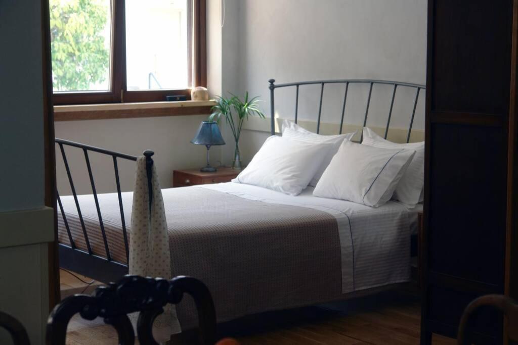 Unique - Spacious Studio With Rooftop / Thissio Athen Eksteriør bilde